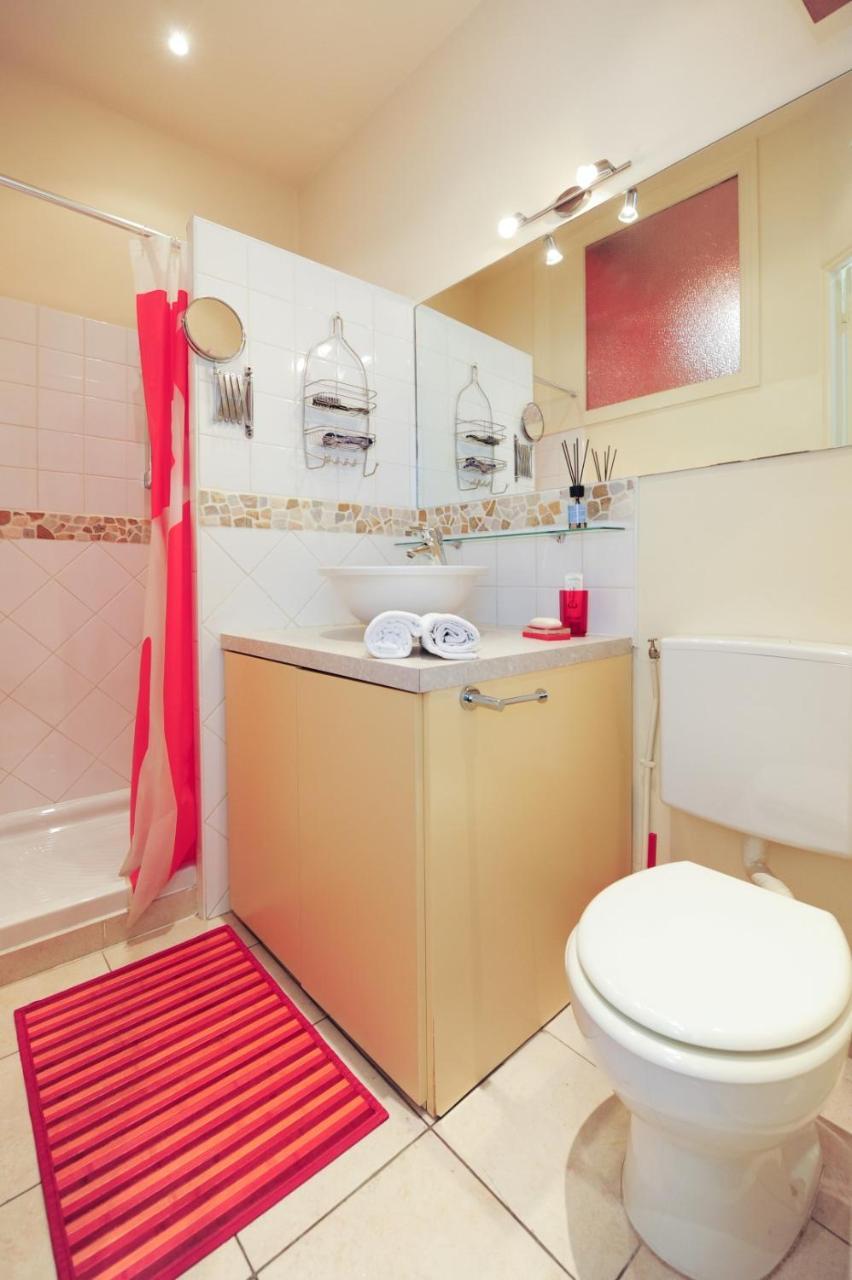 Mini Suite Miro Five Stars Holiday House Ніцца Екстер'єр фото